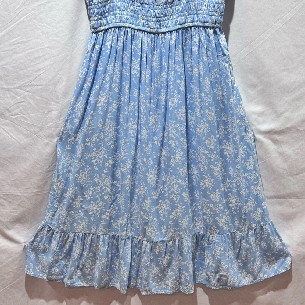 RSQ Tier Printed Dress Light Blue White Floral Pattern Size L Adjustable Straps - Picture 4 of 13